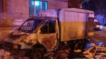 Правоохоронці повідомили про підозру чоловіку, який підпалив автомобіль в Шевченківському районі столиці